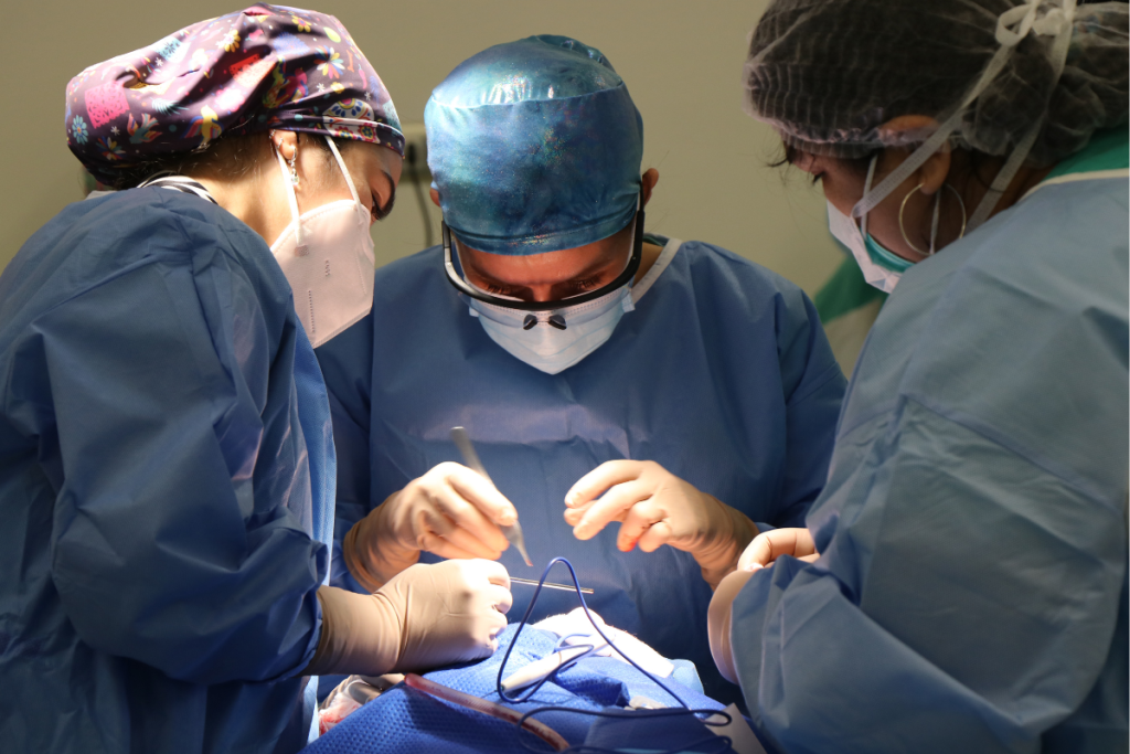 Chirurgie - serviciu stomatologic